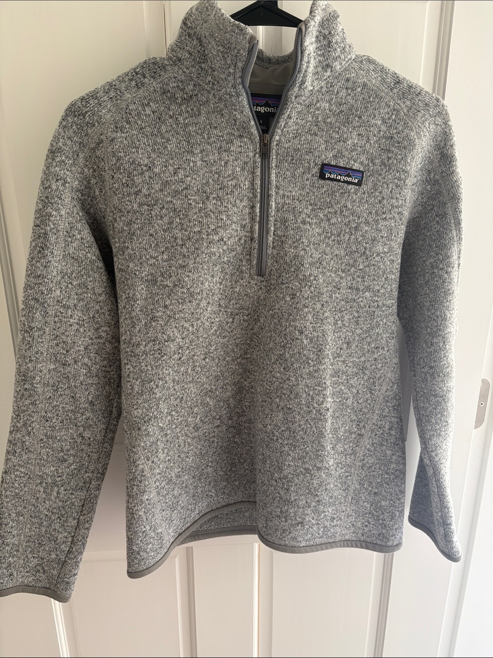 Patagonia Women's Grey Quarter-Zip Sweater